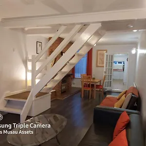 Garden City House - Huku Kwetu Villa Nottingham