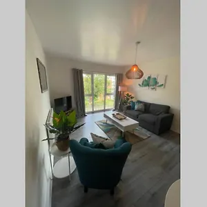 27 Lock Keepers Court By Mia Living Spacious 2 Bedroom With Free Parking Apartment Cardiff